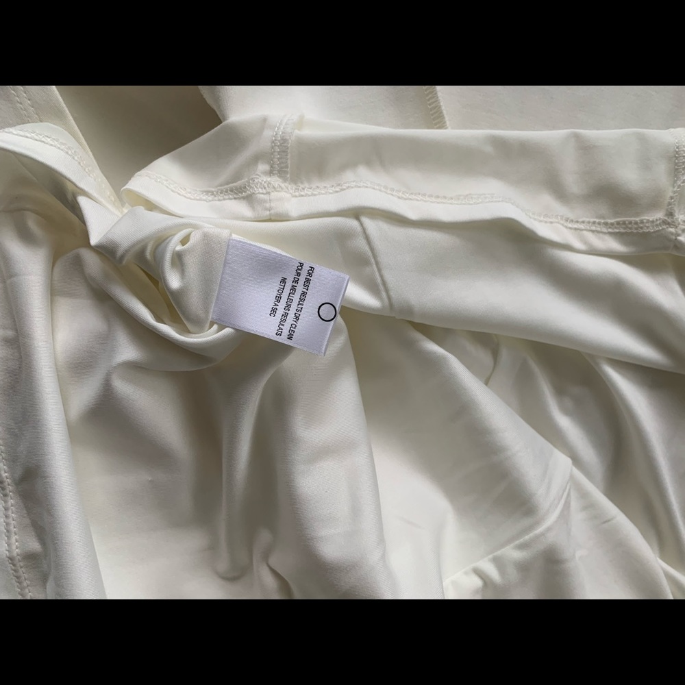 Off white classic flare dress with short sleeve - Picture 4 of 8